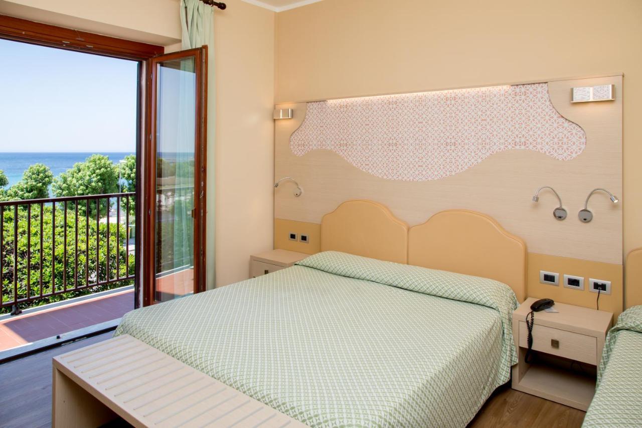 אלגהרו Hotel El Balear מראה חיצוני תמונה